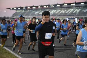 BIB: 5207, 731, 52547
                            <button type="button" onclick="openModal(10462619)" class="btn btn-primary btn-sm float-right btn-popup" data-toggle="modal" data-target=".modal-high-quality">
                        <i class="fas fa-shopping-cart"></i> Add to Cart
                    </button>
                                            <button type="button" onclick="isThisMe(10462619, true)" class="btn btn-success btn-sm float-right btn-popup btn-isme hidden" data-toggle="tooltip" data-placement="bottom" title="นี่คือรูปของคุณใช่ไหม คลิกที่นี่เพื่อเอาเข้าอัลบั้ม">
                        <i class="fas fa-plus"></i> Add to album
                    </button>
                    <button type="button" onclick="isThisMe(10462619, false)" class="btn btn-warning btn-sm float-right btn-popup btn-isnotme hidden">
                        <i class="fas fa-ban"></i> Remove from album
                    </button>